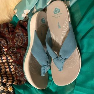 Clark’s Cloudstepper Sandals